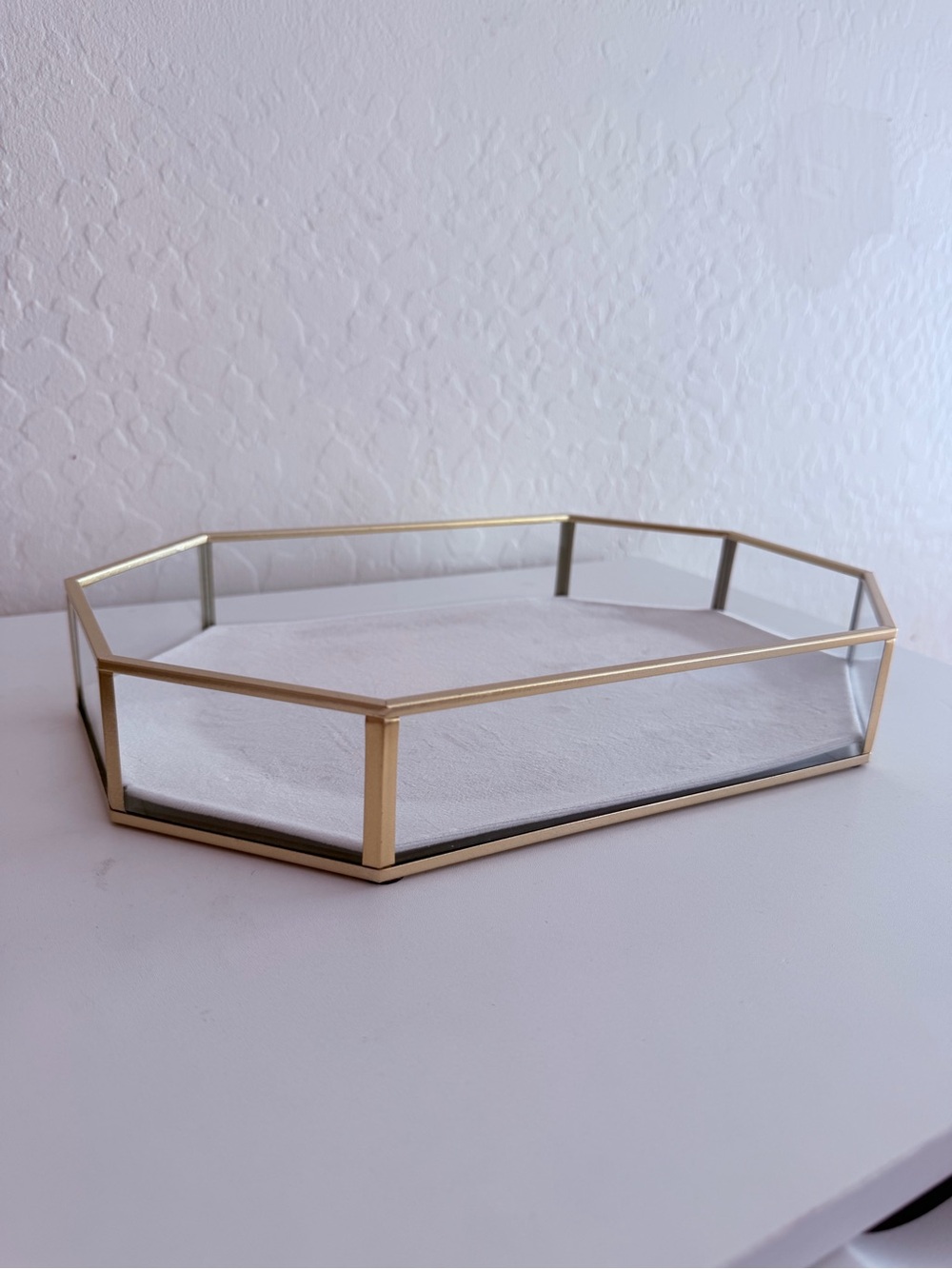 Isaac Jacobs Gold Mirrored Octagon Decorative Vanity Serving Tray